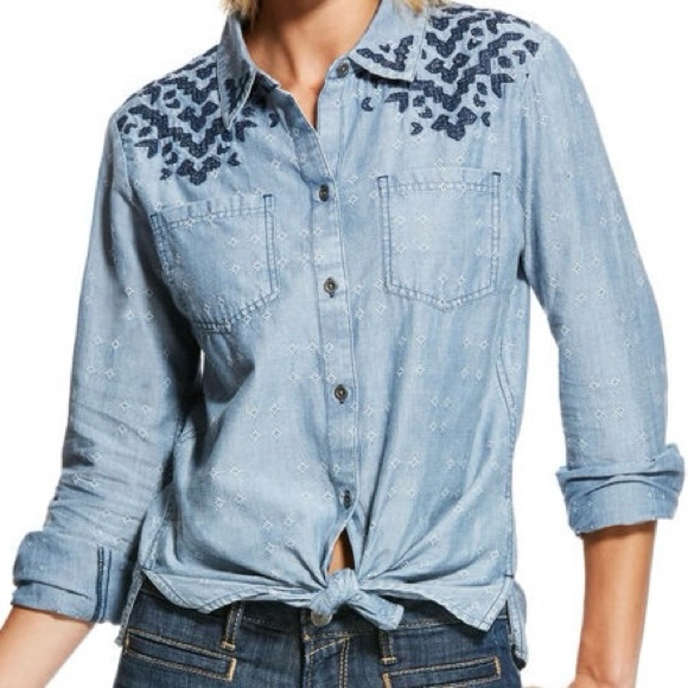 Ariat Denim Four Corners Embroidered Cotton Chambray Shirt (Small)